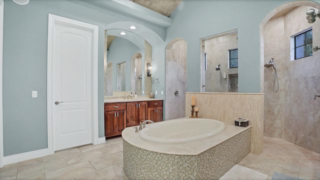 409 Escalera PKWY, Georgetown, TX 78628