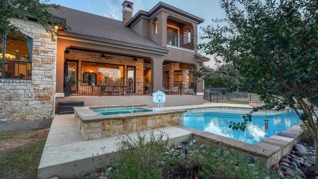 409 Escalera PKWY, Georgetown, TX 78628