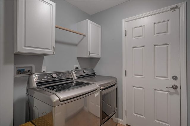 4049 Spicebush Drive, Tipp City, OH 45371