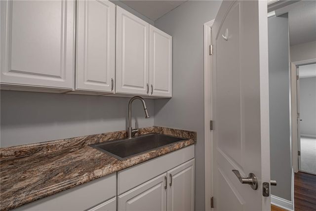 4049 Spicebush Drive, Tipp City, OH 45371