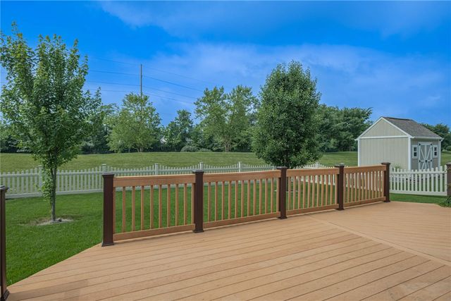 4049 Spicebush Drive, Tipp City, OH 45371
