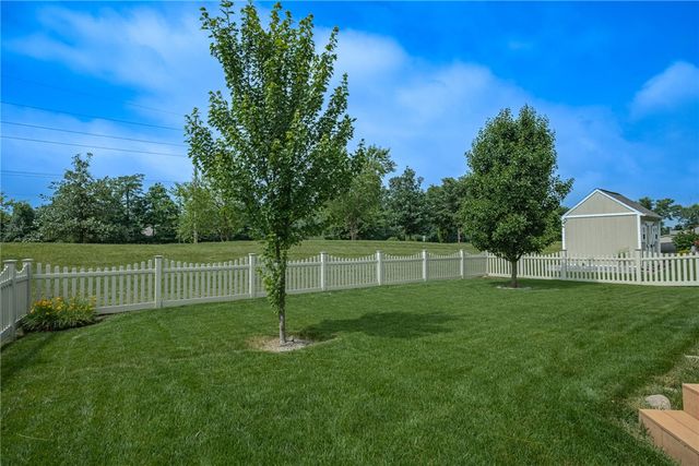 4049 Spicebush Drive, Tipp City, OH 45371