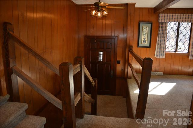 2305 Airport Road, Marion, NC 28752