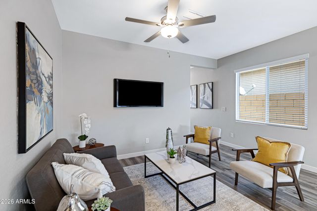 11513 W ARRON Drive, Youngtown, AZ 85363