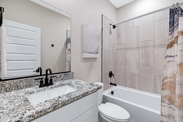 11513 W ARRON Drive, Youngtown, AZ 85363