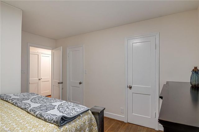 3924 Vest Mill Road, Winston-salem, NC 27103