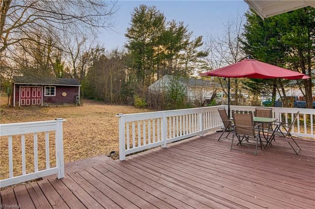 3924 Vest Mill Road, Winston-salem, NC 27103