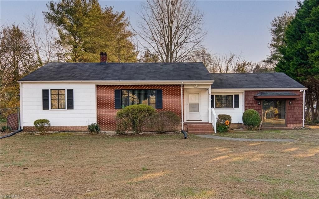3924 Vest Mill Road, Winston-salem, NC 27103