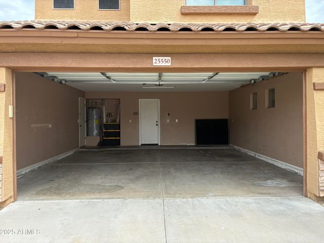 25550 W PIONEER Street, Buckeye, AZ 85326