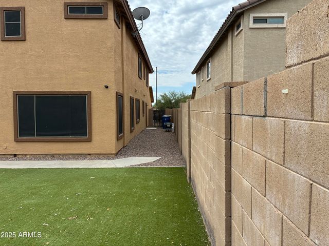 25550 W PIONEER Street, Buckeye, AZ 85326