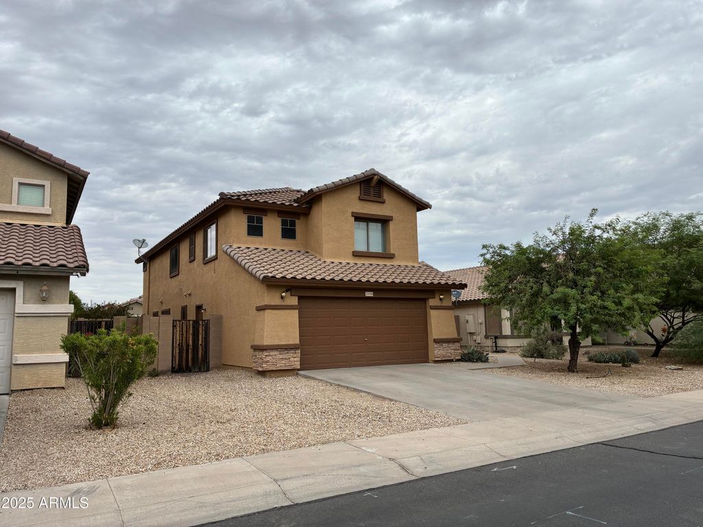 25550 W PIONEER Street, Buckeye, AZ 85326