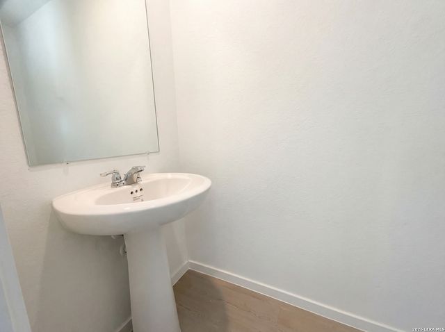 320 Pacific Waters, Seguin, TX 78155