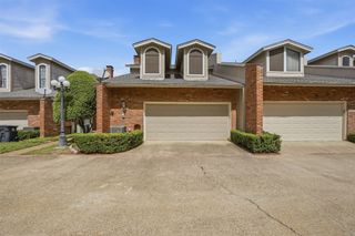 5845 Water Ridge Drive, Arlington, TX 76016
