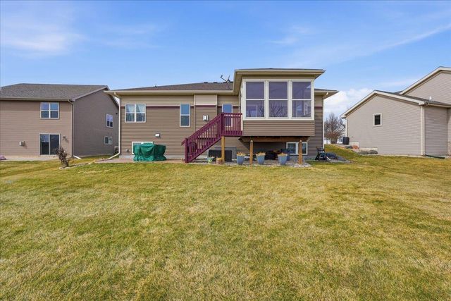 711 Cypress Court, Sun Prairie, WI 53590