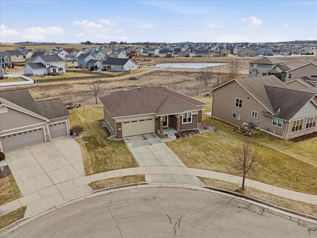 711 Cypress Court, Sun Prairie, WI 53590