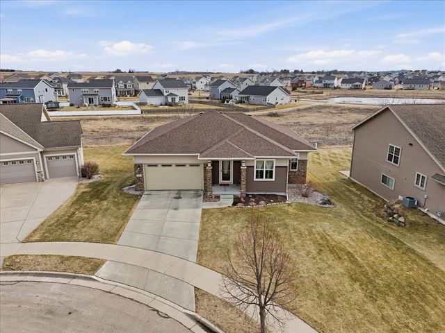 711 Cypress Court, Sun Prairie, WI 53590