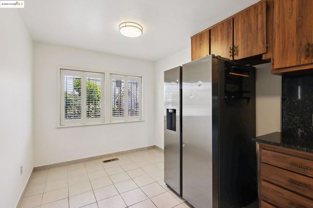 1822 40Th Ave, Oakland, CA 94601