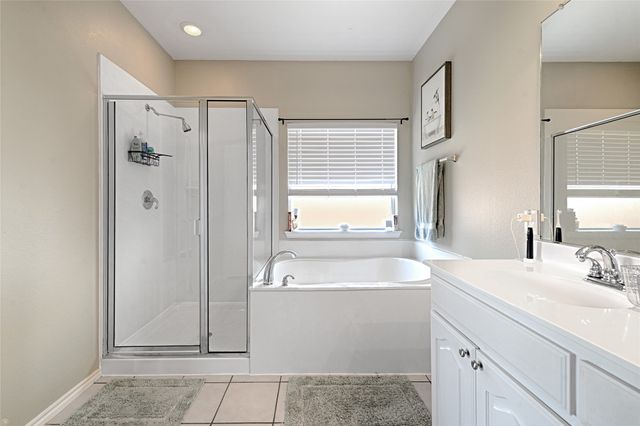 10969 Hawks Landing Road, Fort Worth, TX 76052
