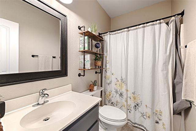 10969 Hawks Landing Road, Fort Worth, TX 76052