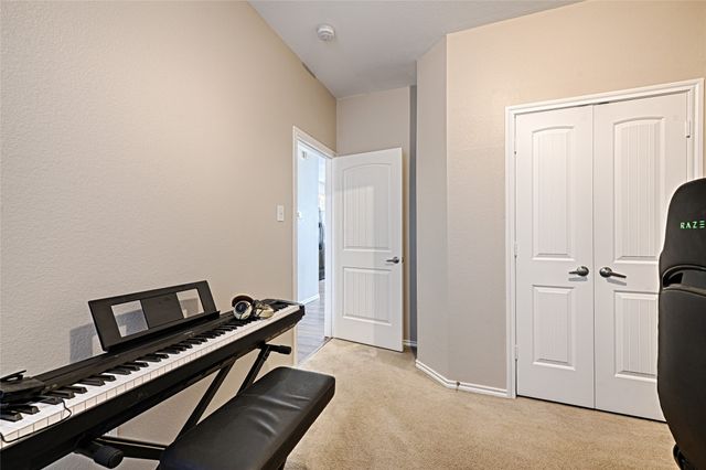 10969 Hawks Landing Road, Fort Worth, TX 76052