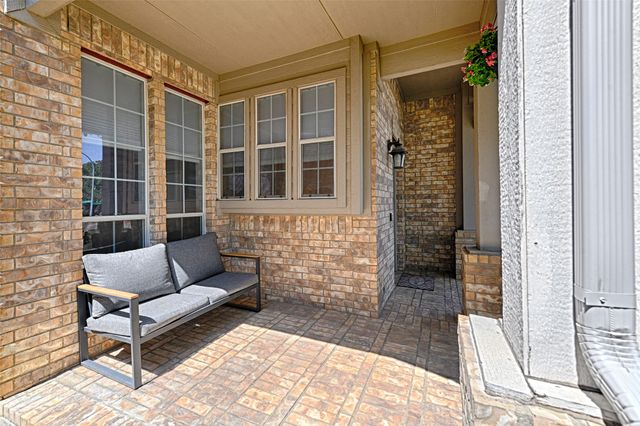 10969 Hawks Landing Road, Fort Worth, TX 76052