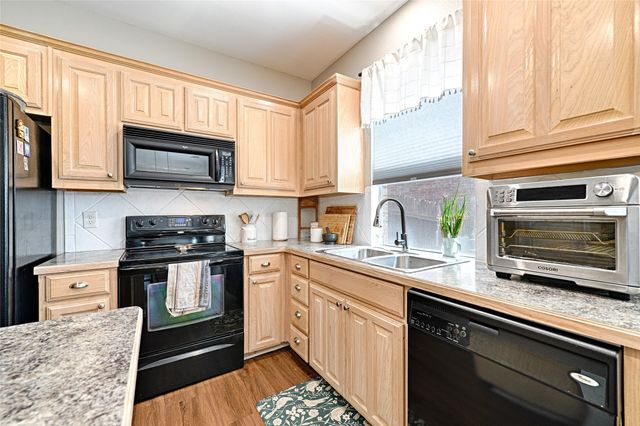 10969 Hawks Landing Road, Fort Worth, TX 76052
