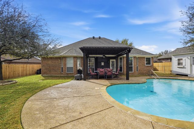 1616 Shelley Lane, Cleburne, TX 76033