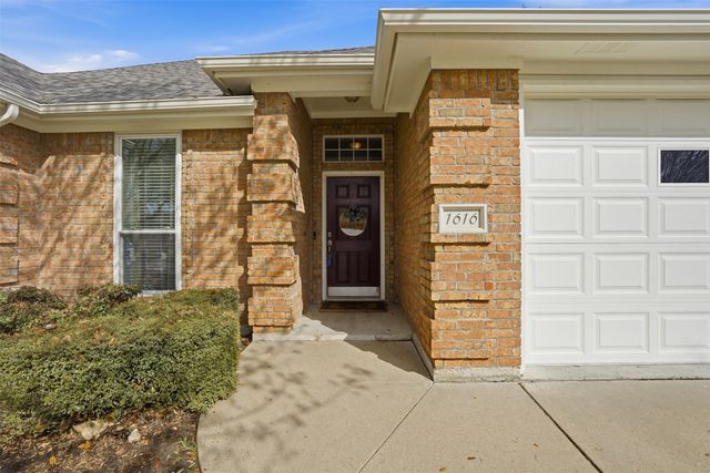 1616 Shelley Lane, Cleburne, TX 76033