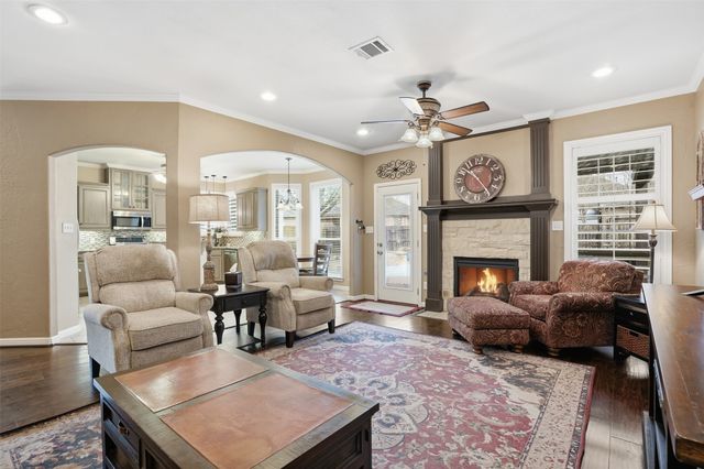 1616 Shelley Lane, Cleburne, TX 76033