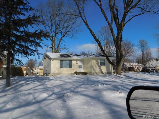 2727 Eaton Place, Flint, MI 48506