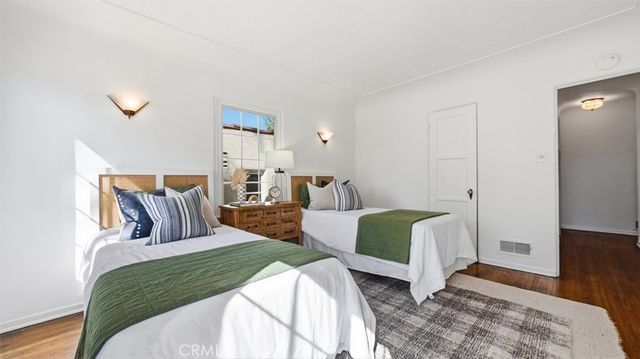 1451 Stearns Drive, Los Angeles, CA 90035