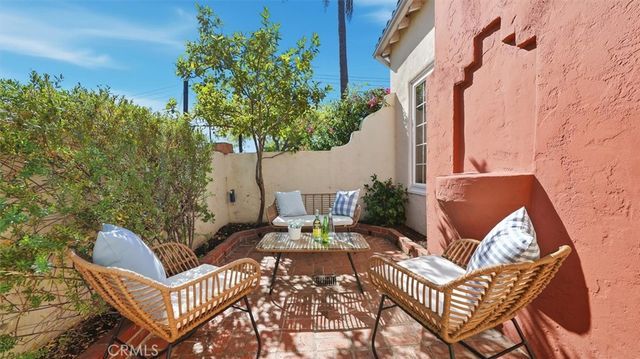 1451 Stearns Drive, Los Angeles, CA 90035