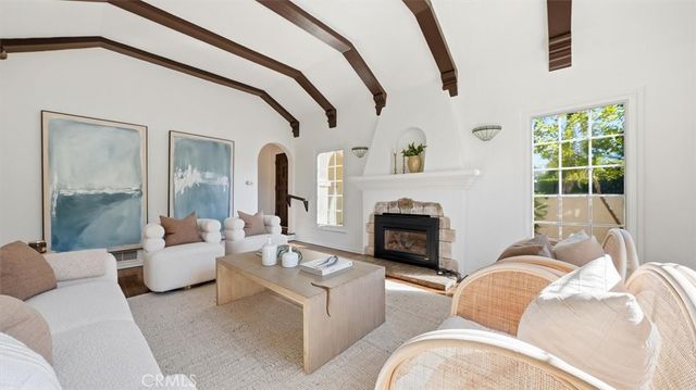 1451 Stearns Drive, Los Angeles, CA 90035