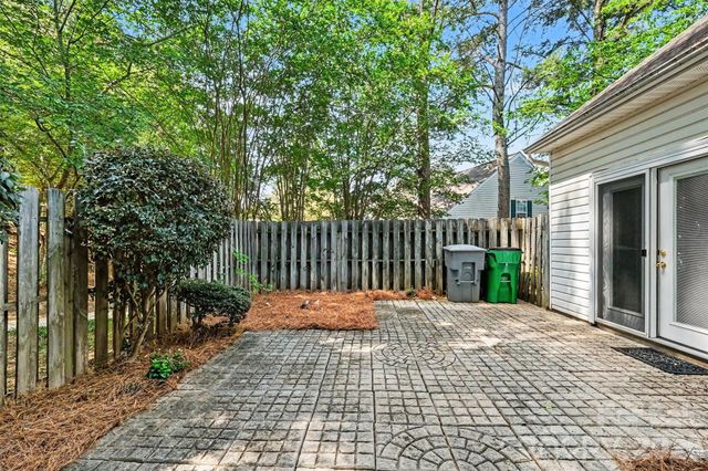8929 Scotch Heather Way, Charlotte, NC 28277