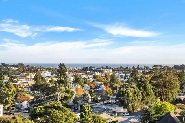 350 Highland Avenue, Santa Cruz, CA 95060