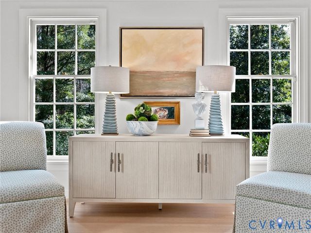 16 E Doverland Ct, Henrico, VA 23229