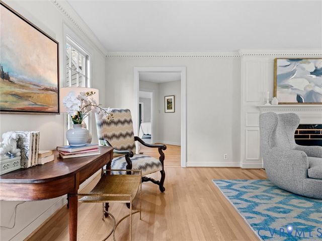 16 E Doverland Ct, Henrico, VA 23229