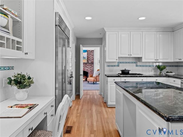 16 E Doverland Ct, Henrico, VA 23229