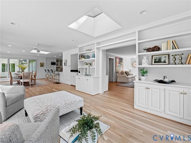 16 E Doverland Ct, Henrico, VA 23229