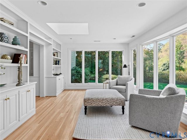 16 E Doverland Ct, Henrico, VA 23229