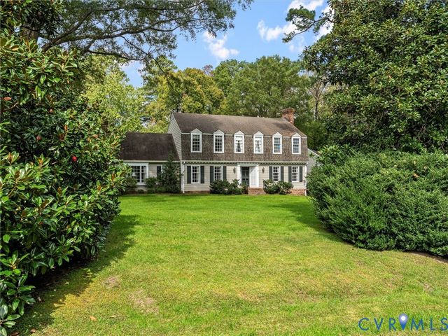 16 E Doverland Ct, Henrico, VA 23229