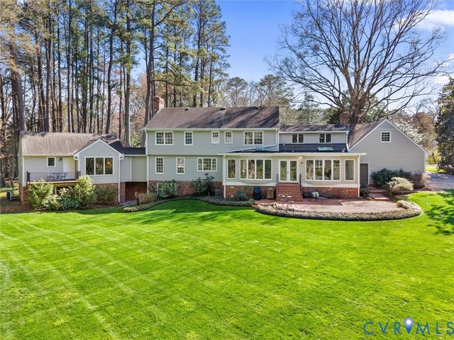 16 E Doverland Ct, Henrico, VA 23229