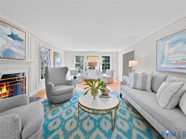 16 E Doverland Ct, Henrico, VA 23229