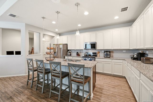 13919 Lazada, San Antonio, TX 78245