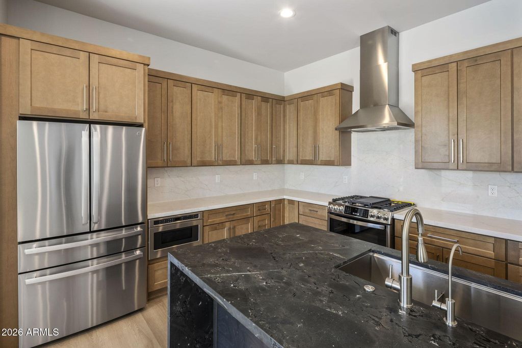 1303 E ORANGEWOOD Avenue, Phoenix, AZ 85020 — photo 4