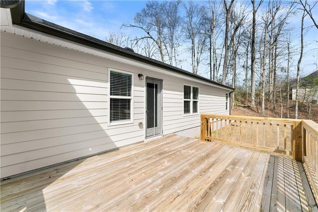 561 Oconee Lane, Commerce, GA 30529