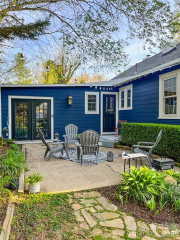 271 Brook Street, Waynesville, NC 28786