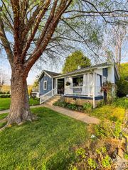 271 Brook Street, Waynesville, NC 28786