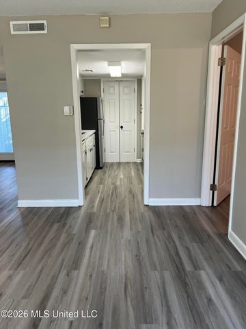 550 Post Road, 607, Ridgeland, MS 39157