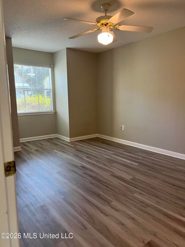 550 Post Road, 607, Ridgeland, MS 39157